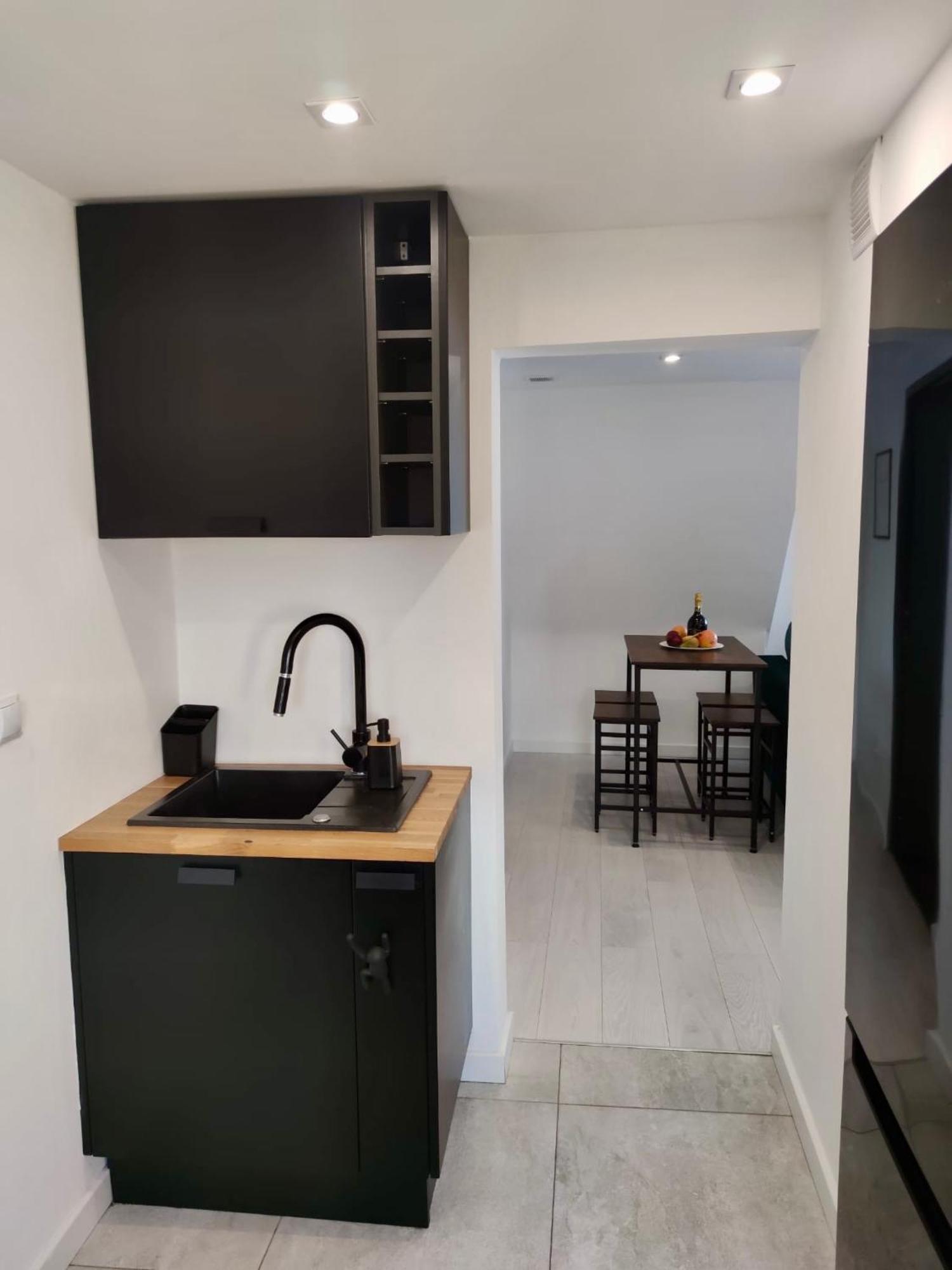 Apartament Michalowskiego W Poblizu Radiostacji グリヴィツェ エクステリア 写真